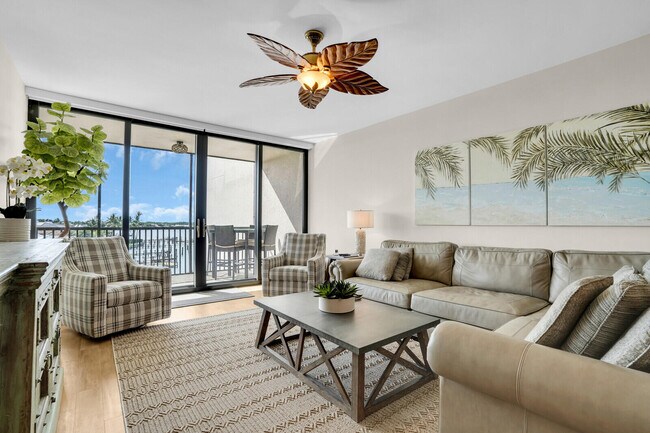 Photo - 11370 12 Oaks Way Unit 514