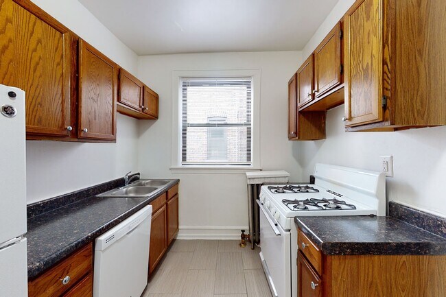 Photo - 5053 S. Ellis Avenue