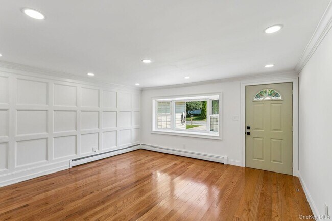 98 Rose Pl
