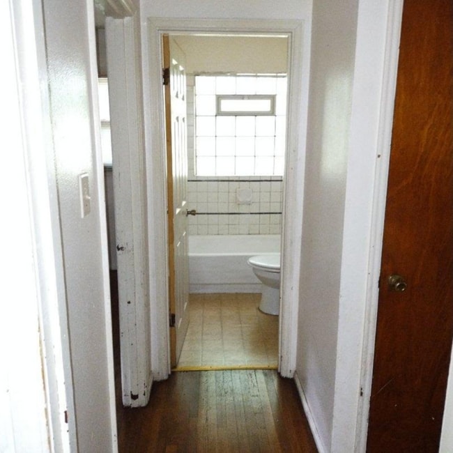 Photo - 154 Cameron Rd