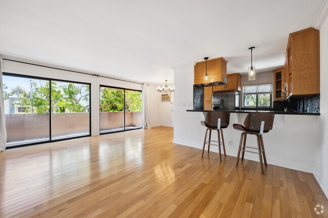 Sierra Bonita - Sierra Bonita Apartments
