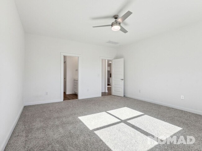 Photo - 272 Geminiflora Bend