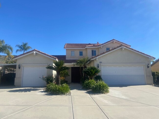 Spacious 4 Bedroom 3 Bath Home in East Hig... - Spacious 4 Bedroom 3 Bath Home in East Hig...