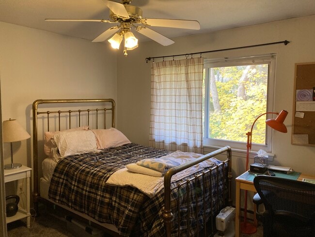 Photo - 74 Barrett St Unit #306 Coachlight