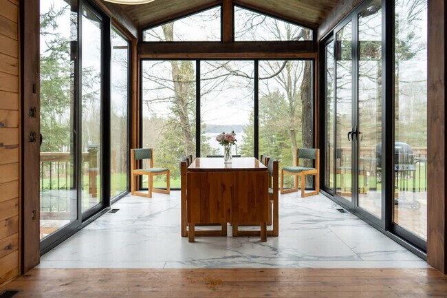 Photo - 2689 Muskoka District Road 118 West Unit ID1314775P