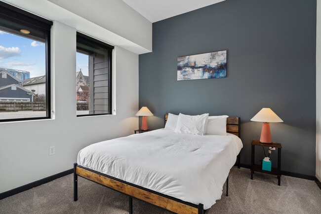 Photo - 423 E Michigan St Unit SI ID1032091P