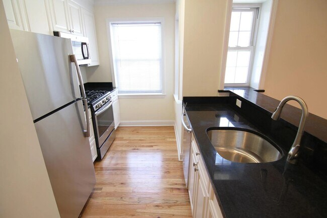 Photo - 50 Langdon St Unidad 55-7