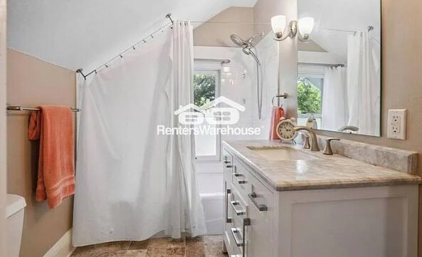 Photo - 1511 Branston St