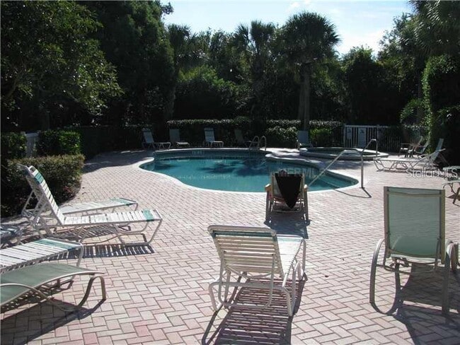 1819 Hammocks Ave Unit 0000