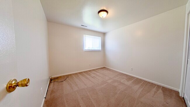 Photo - Haven Oaks Apartments