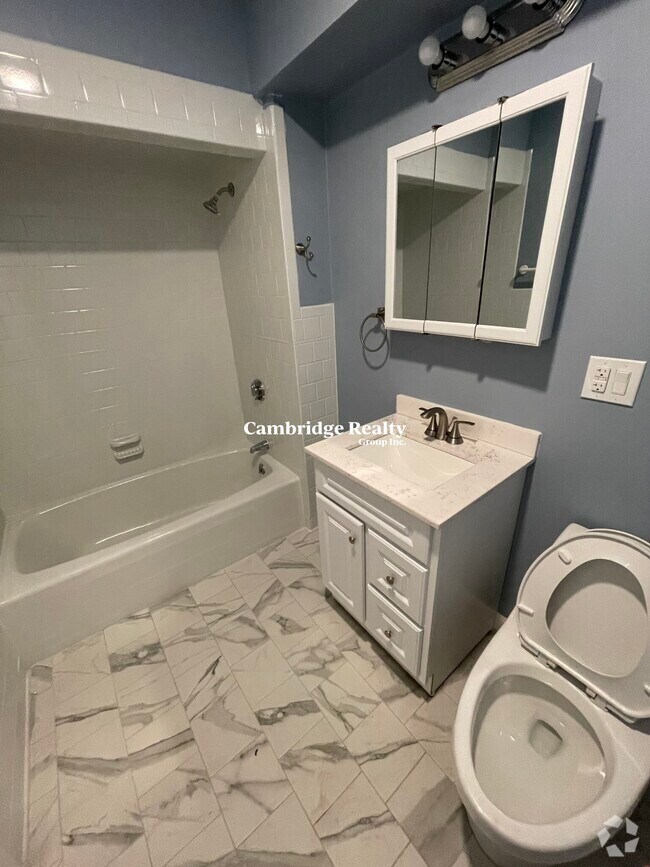 Building Photo - 357 Cambridge St Unit 1T Rental