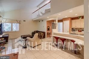 Photo - 307 Sayre Dr