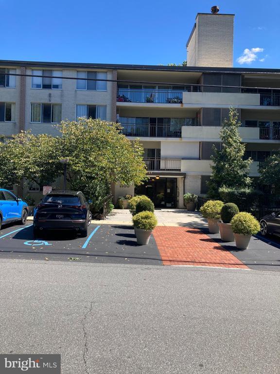Building Photo - 2300-UNIT-2300-U105 Riddle Ave Unit 105 Rental