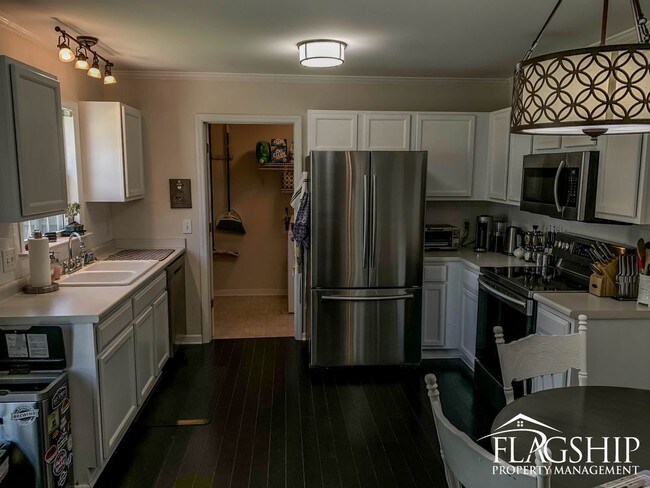 Photo - Close to Vidant Medical Center