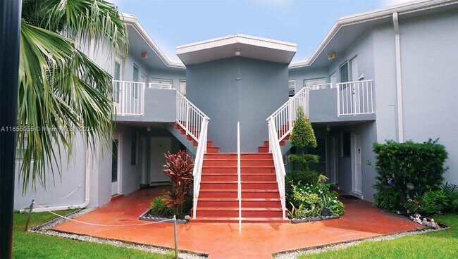 Photo - 1651 NE Miami Gardens Dr Unidad 203 Rental