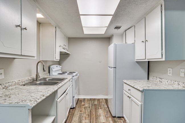 01 Kitchen copy.jpg