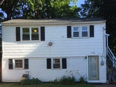 33 Brookes Ave