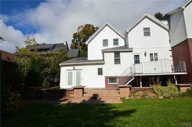 Photo - 210 Lincoln Park Dr