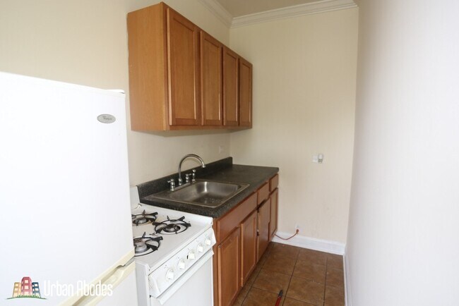 Photo - 4614 N Paulina St Unit A09C