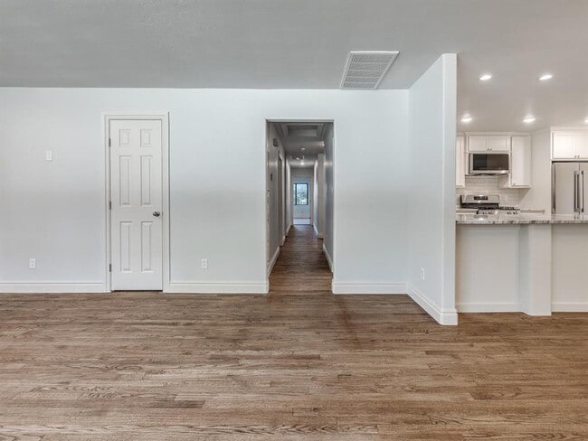 Photo - 1320 Avondale Dr