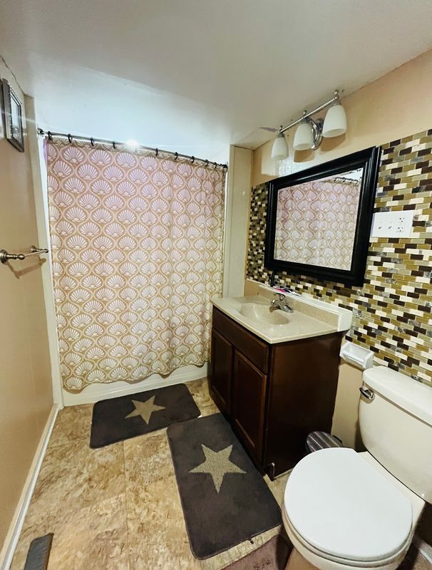 Photo - 1523 River St