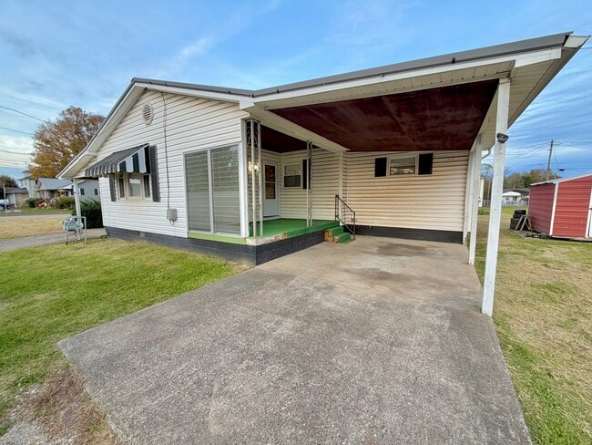 Photo - 3220 Franklin Ave