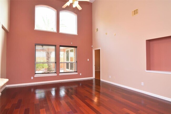 Photo - 12903 Alston Rd