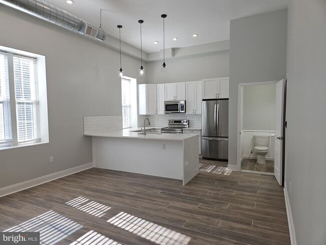 Building Photo - 59 High St