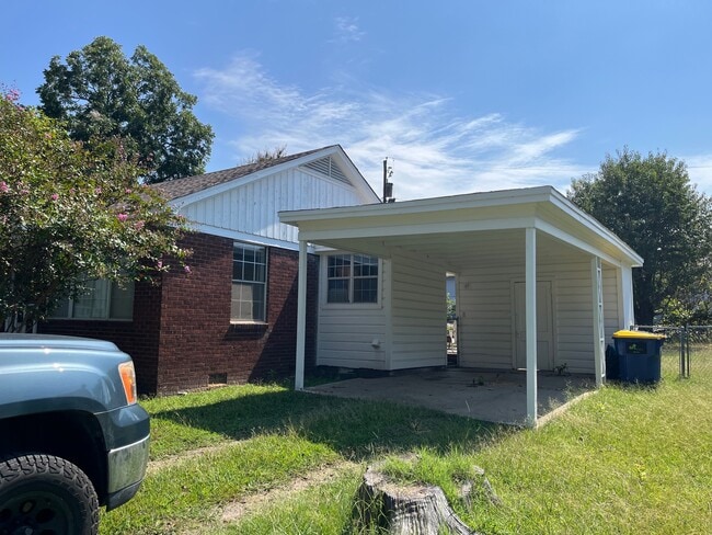 Photo - 409 N Jackson St