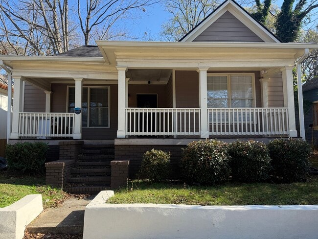 Building Photo - 876 McDaniel St SW