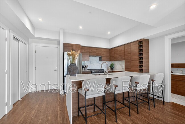 Photo - 1925-1925 Enterprise Way