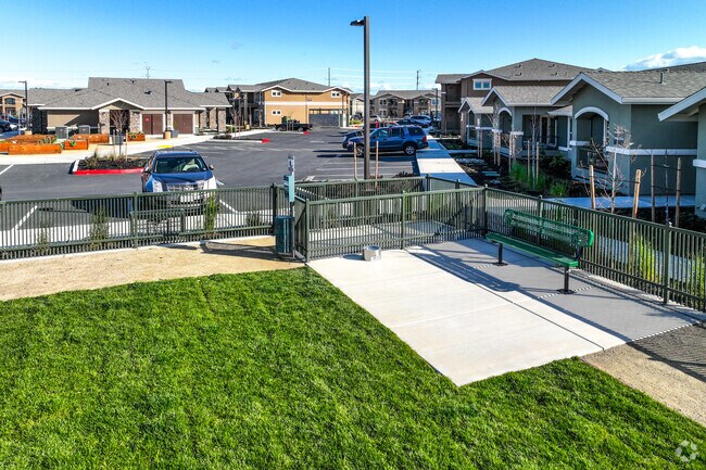 Northlake Senior Apartments (55+)