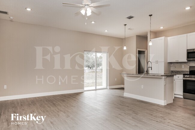 Photo - 1282 Amelia Ave SW