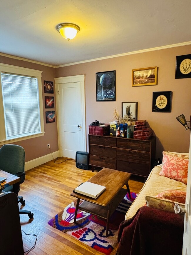 Photo - 106 Bennett St Unidad 2