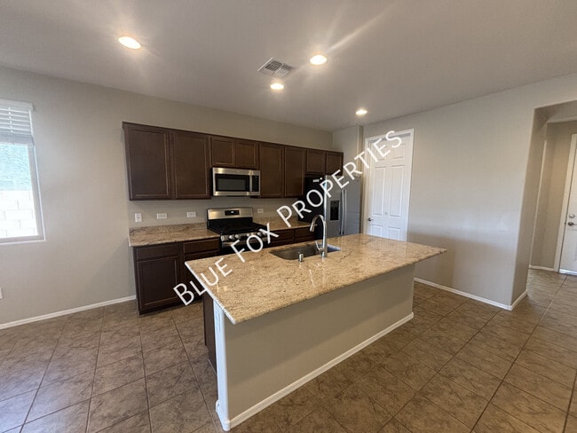 10140 S Rolling Water Dr