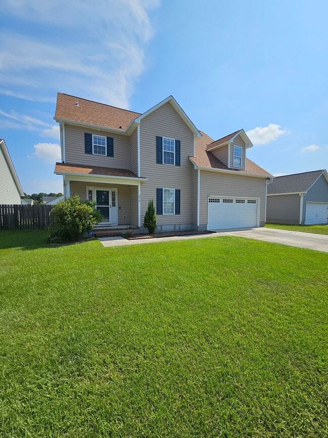 Building Photo - Updated 4Bed, 2.5 Bath in Jacksonville! Rental
