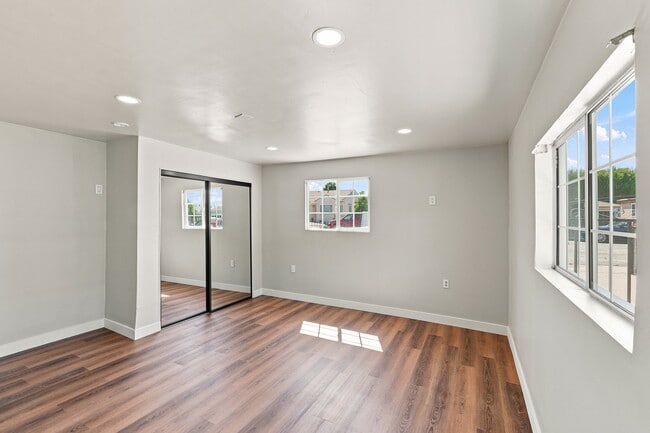 Photo - 11150 Santa Fe Ave