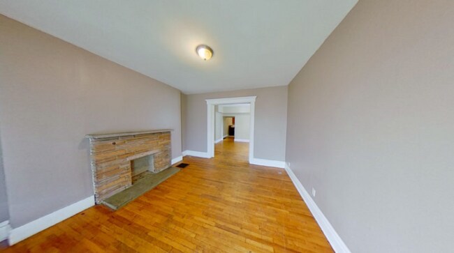 Photo - 305-307-307 E 19th Ave Unit 305