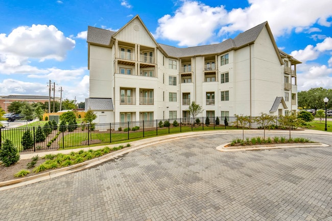 Photo - Highland at Spring Hill