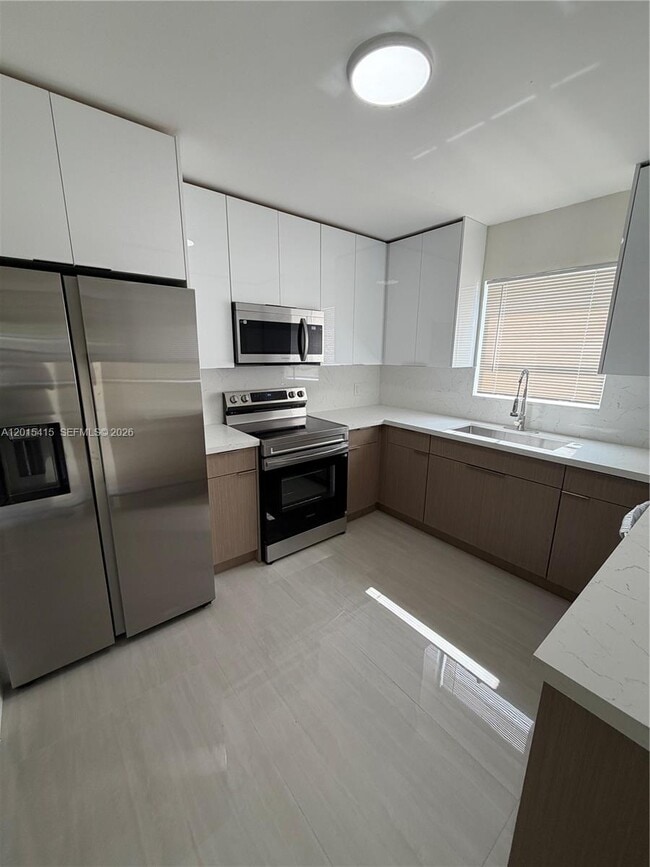 Building Photo - 510 NW 134th St Unit 1