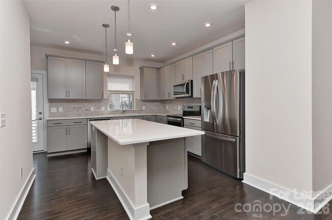 Photo - 13047 Tinton Ave