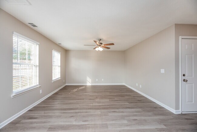 Photo - 1216 Elisha Ct