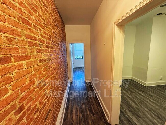 Photo - 1824 St Paul St Unit 3