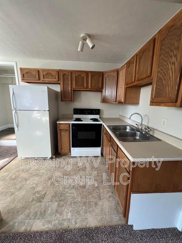 Photo - 2651 Main St Unidad 3 Rental