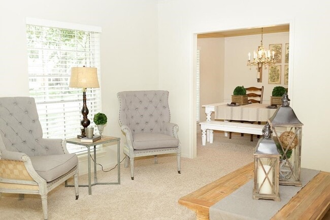 Photo - 11710 Glenway Dr