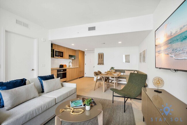 Photo - 601 NE 1st Ave Unit ID1227486P