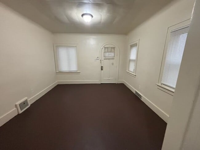 Photo - 4 Bedroom Home for Rent