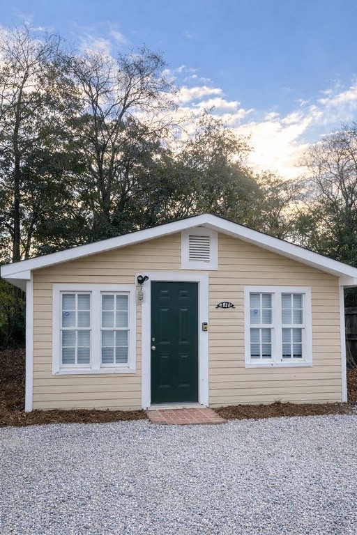 Photo - 1605 West St