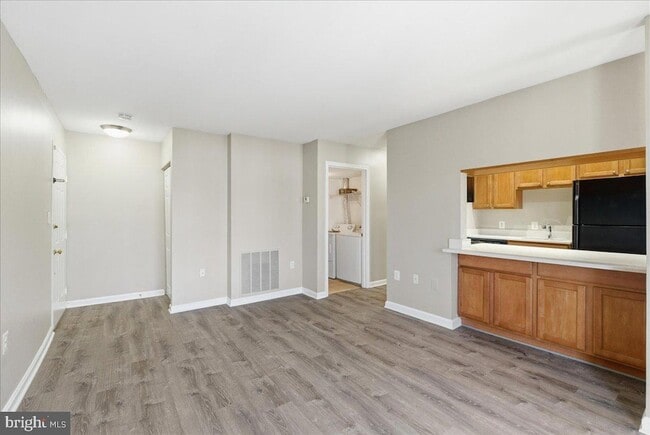 Photo - 100 Westwick Ct Unit 3