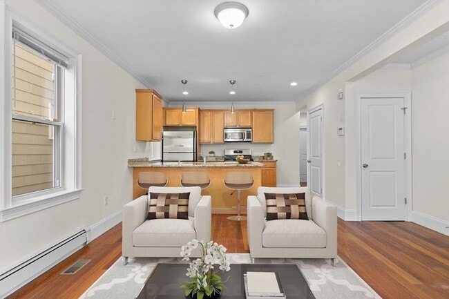 Photo - 175 Elm St Unidad 1